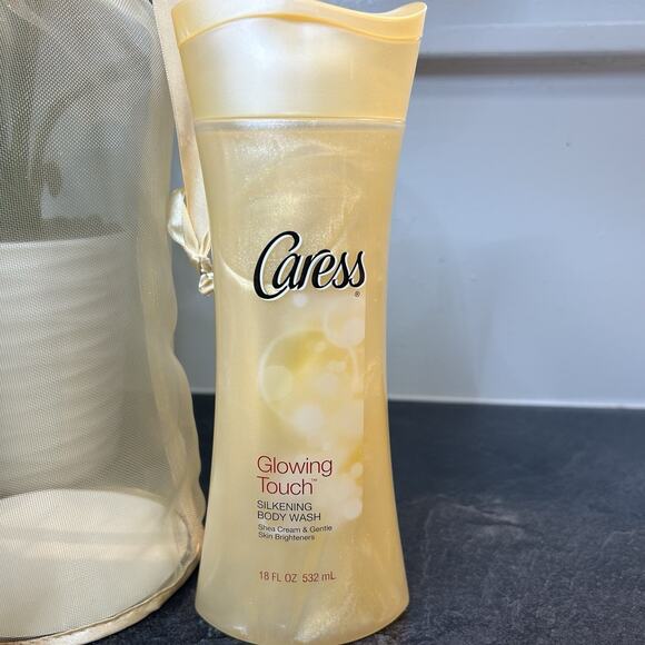 Caress GLOWING TOUCH Silkening Body Wash, In Shower Lotion, Beauty Bar & Puff - Picture 5 of 13